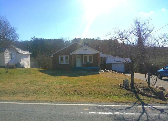 Property at 1042 Barrows Mill Rd, Martinsville, VA 24112, 3 beds, 2 baths
