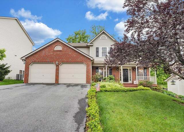 Property at 6012 Matisse Ln, Roanoke, VA 24018, 4 beds, 3 baths