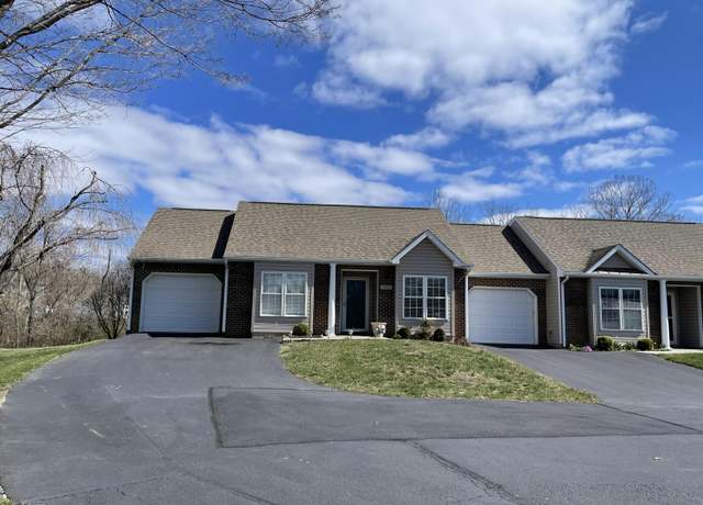 Property at 8600 South Bend Dr, Roanoke, VA 24019, 3 beds, 2 baths