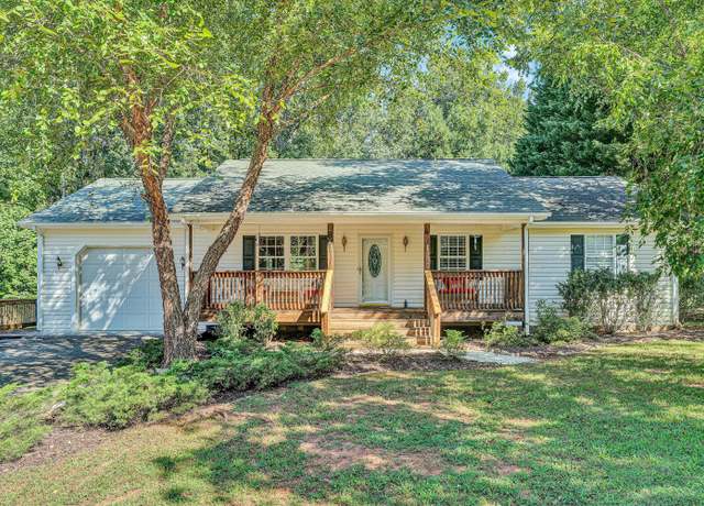 Property at 801 Indian Ridge Dr, Moneta, VA 24121, 3 beds, 2 baths