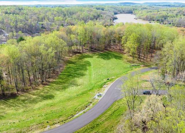 Property at 0 Crestview Rd, Wirtz, VA 24184