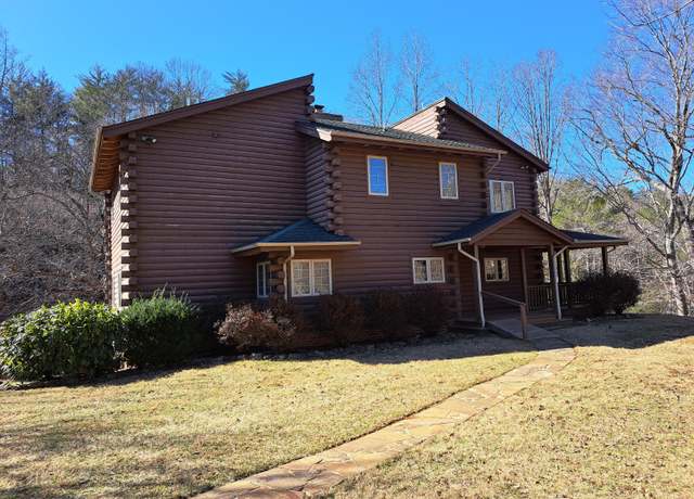 Property at 7129 Starlight Ln, Boones Mill, VA 24065, 4 beds, 3 baths