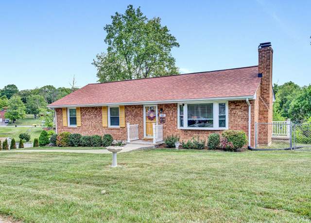 Property at 5317 Eveningwood Ln, Roanoke, VA 24019, 4 beds, 2 baths