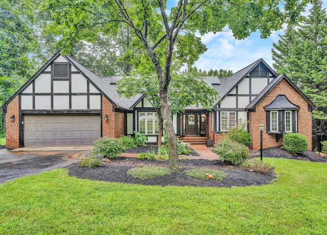 Property at 85 Macgregor Dr, Blue Ridge, VA 24064, 4 beds, 3 baths