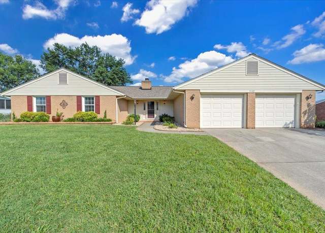 Property at 5102 Jonathan Ln, Roanoke, VA 24019, 3 beds, 2 baths
