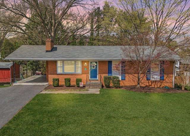 Property at 3353 Pamlico Dr, Roanoke, VA 24018, 3 beds, 2 baths