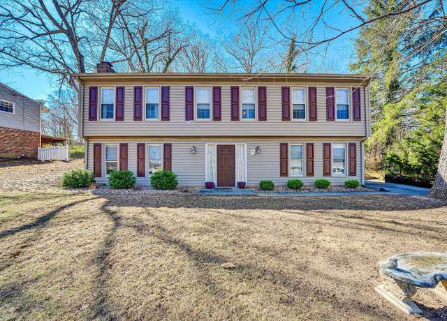 Property at 4013 Chaparral Dr, Roanoke, VA 24018, 4 beds, 3 baths