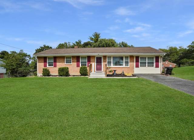 Property at 4207 Sharolyn Dr, Roanoke, VA 24018, 4 beds, 2.5 baths