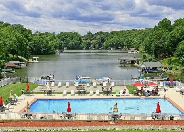 Property at 1085 Bluewater Dr #116, Moneta, VA 24121, 1 bed, 1 bath