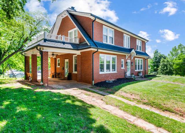 Property at 602 Mountain Ave, Bedford, VA 24523, 4 beds, 4 baths