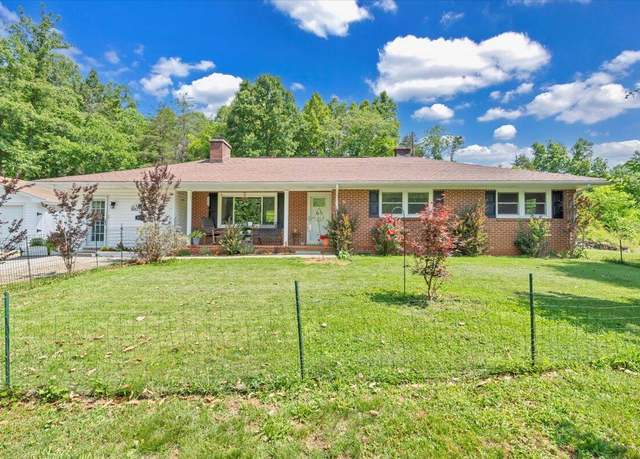 Property at 3135 Doe Run Rd, Rocky Mount, VA 24151, 3 beds, 1.5 baths