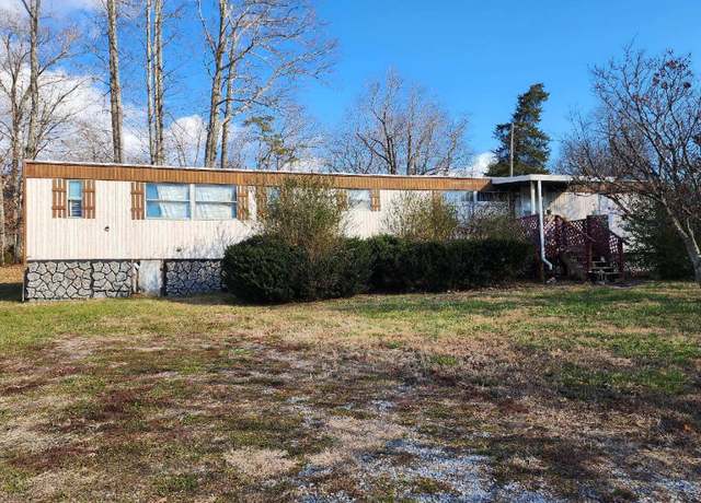 Property at 2225 Irving Rd, Thaxton, VA 24174, 2 beds, 2 baths