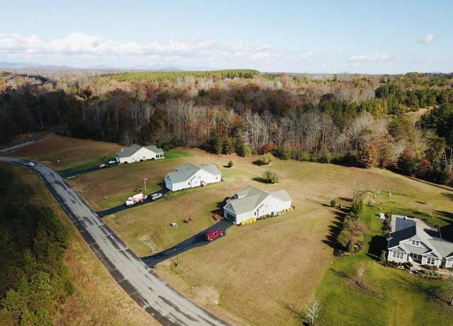 Property at 420 Firstwatch Dr, Moneta, VA 24121