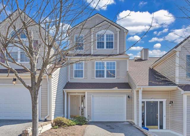 Property at 185 Huff Heritage Ln, Christiansburg, VA 24073, 3 beds, 2.5 baths