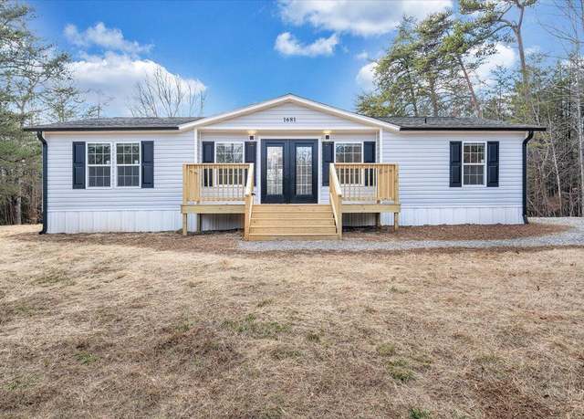 Property at 1681 Blue Knob Rd, Martinsville, VA 24112, 3 beds, 2 baths