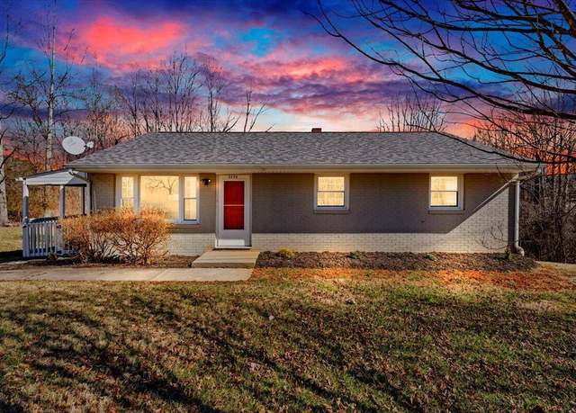 Property at 2426 Lovers Ln, Vinton, VA 24179, 3 beds, 1 bath