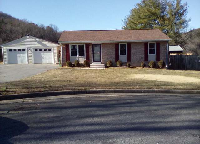 Property at 39 Chatham Cir, Roanoke, VA 24019, 3 beds, 1.5 baths