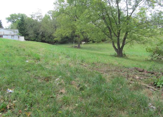 Property at 2201 Carvin St NE, Roanoke, VA 24012