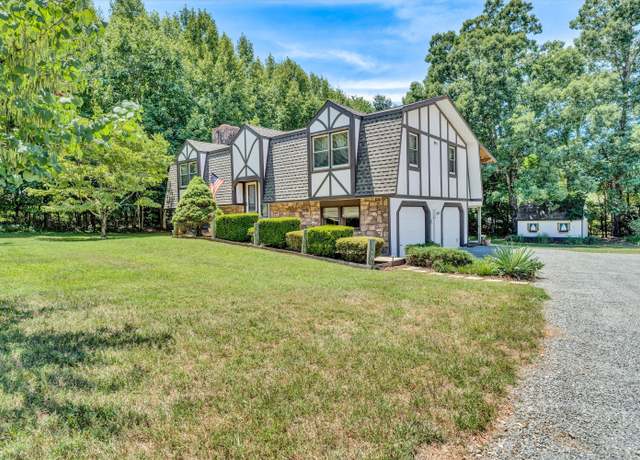 Property at 113 Lake Park Dr, Union Hall, VA 24176, 3 beds, 3 baths