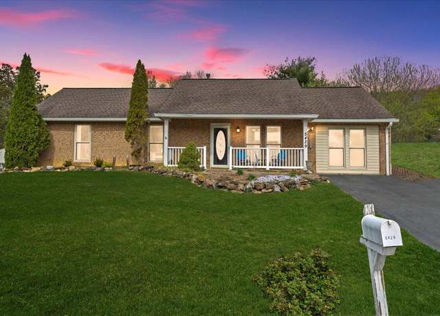 Property at 5429 Taney Dr, Roanoke, VA 24019, 3 beds, 1.5 baths