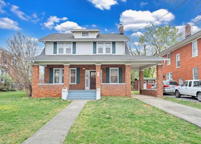 Property at 2023 Windsor Ave SW, Roanoke, VA 24015, 3 beds, 2.5 baths