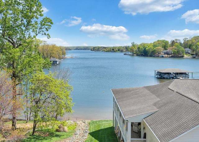 Property at 81 Lighthouse Ln, Moneta, VA 24121, 4 beds, 3 baths