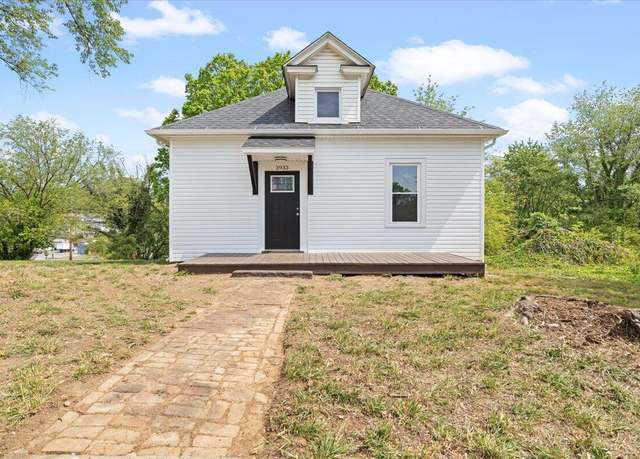 Property at 3933 Dakota Ave NW, Roanoke, VA 24017, 2 beds, 1 bath