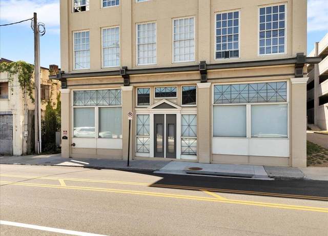 Property at 324 Salem Ave SW #102, Roanoke, VA 24016, 1 bed, 1 bath