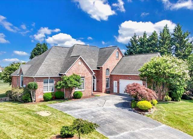 Property at 45 Charleston Pl, Daleville, VA 24083, 4 beds, 3.5 baths