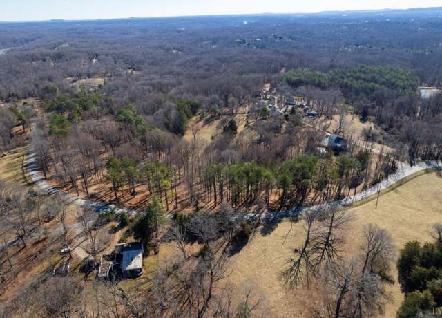 Property at 10 Lot Trents Ferry Rd, Goode, VA 24556