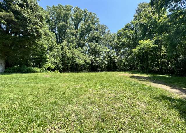 Property at 1673 Roundabout Rd, Martinsville, VA 24112