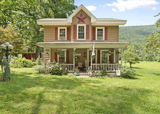 Property at 4737 Bradshaw Rd, Salem, VA 24153, 3 beds, 1 bath