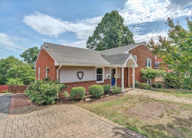 Property at 2323 Mount Vernon Rd SW, Roanoke, VA 24015, 4 beds, 3 baths