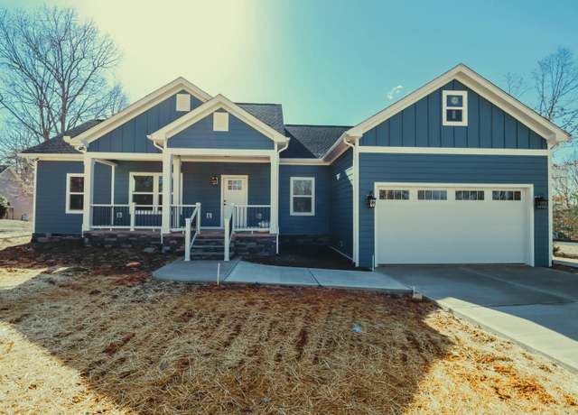 Property at 206 Spyglass Ln, Huddleston, VA 24104, 3 beds, 2 baths