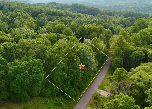 Property at 55 Cresthill Dr, Bassett, VA 24055