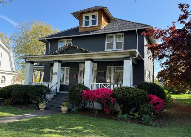 Property at 2132 Windsor Ave SW, Roanoke, VA 24015, 4 beds, 2 baths