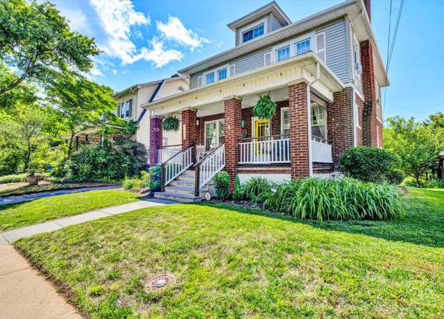 Property at 1610 Maiden Ln SW, Roanoke, VA 24015, 4 beds, 2.5 baths