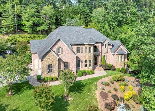 Property at 6491 Hidden Woods Dr, Roanoke, VA 24018, 5 beds, 5.5 baths