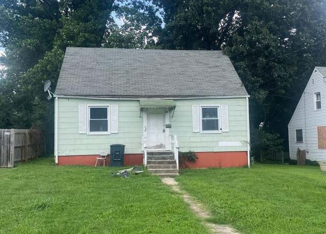 Property at 110 Clover Ave NE, Roanoke, VA 24012, 4 beds, 1 bath