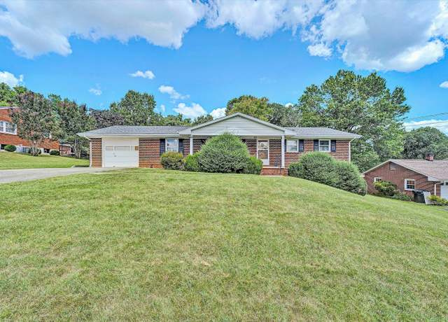 Property at 6727 Northway Dr, Roanoke, VA 24019, 4 beds, 3 baths