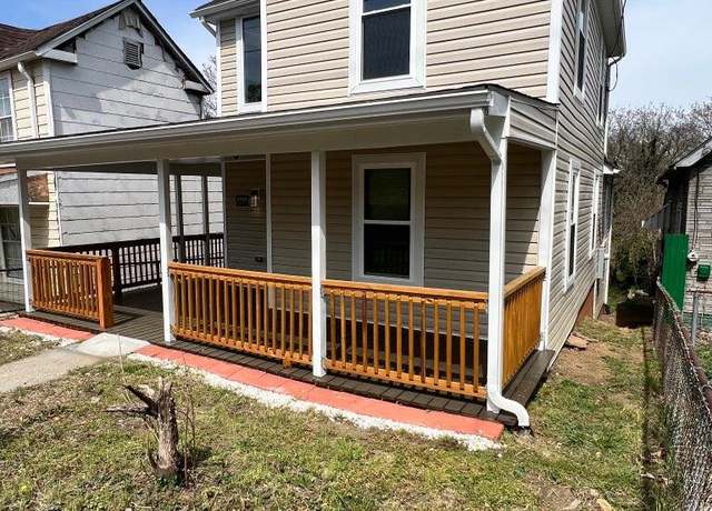 Property at 1122 Tazewell Ave, Roanoke, VA 24013, 3 beds, 2 baths