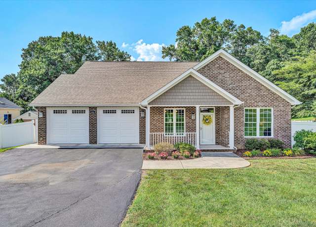 Property at 550 Petty Ave, Roanoke, VA 24019, 4 beds, 3 baths