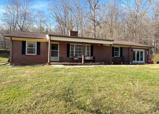 Property at 14776 Franklin St, Ferrum, VA 24088, 3 beds, 1 bath