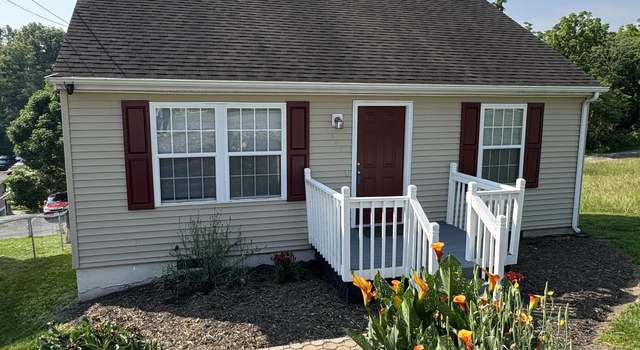Photo of 1903 Archbold Ave NE, Roanoke, VA 24012