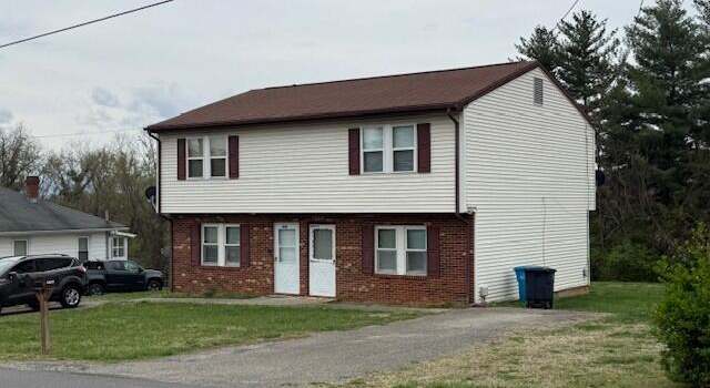 Photo of 4410 Old Virginia St NE, Roanoke, VA 24019