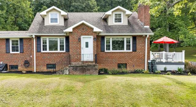 Photo of 21 Dorseys Knoll Ln, Buchanan, VA 24066