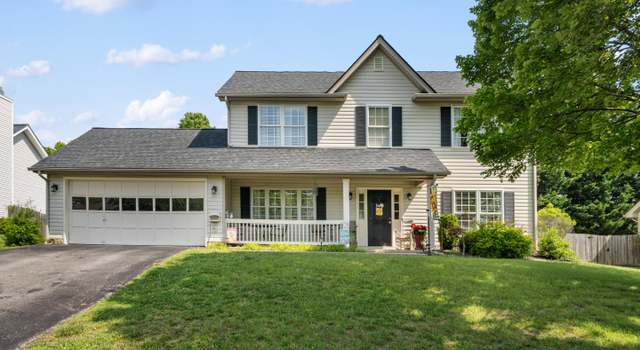 Photo of 5038 Orchard Park Dr, Roanoke, VA 24019