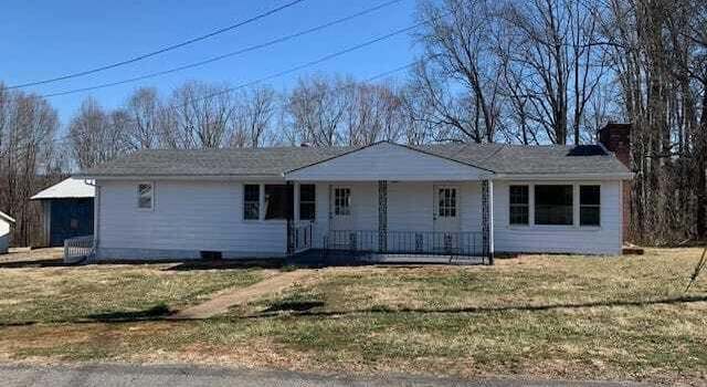 Photo of 122 Acorn Rd, Rocky Mount, VA 24151