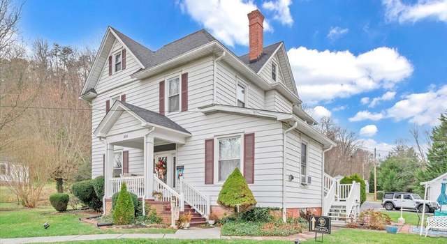 Photo of 204 Rosedale Ave, Covington, VA 24426