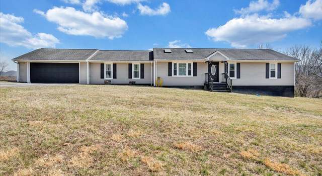 Photo of 282 Lakeview Dr, Roanoke, VA 24012